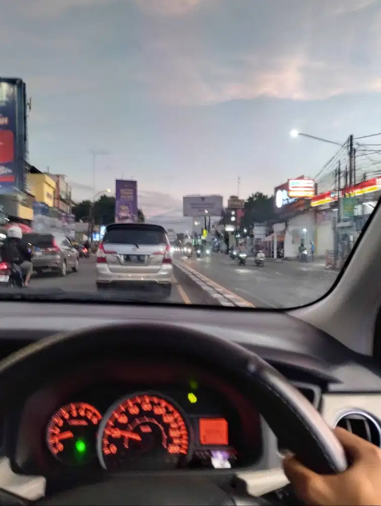 mencari lowongan kerja