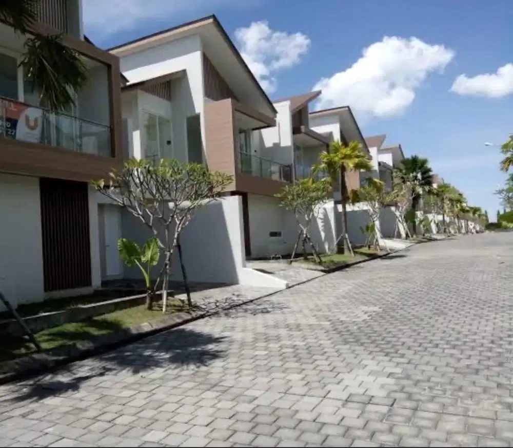 Dibutuhkan Asisten Rumah Tangga (tinggal LUAR)