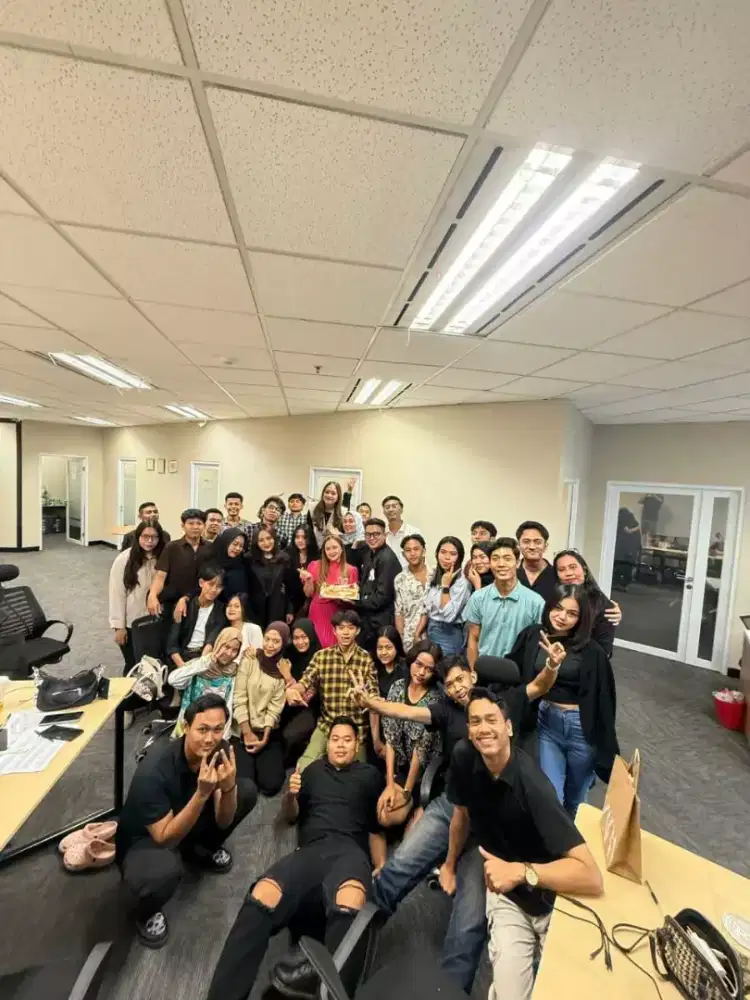 Kerja di kantor