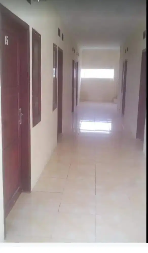 Dicari karyawan laki2 untuk bersih2, jaga,  rumah, kosan