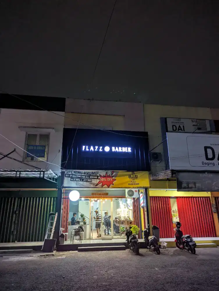 Teknisi Laundry Sepatu