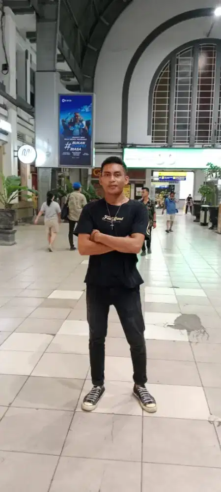 Mencari pekerjaan Driver, gudang dan pekerjaannya lainnya
