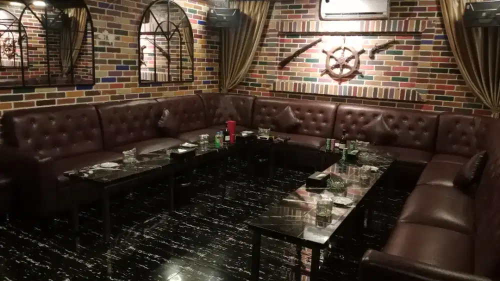 Di buka lowongan pekerjaan untuk untuk makeup d karaoke eksekutif