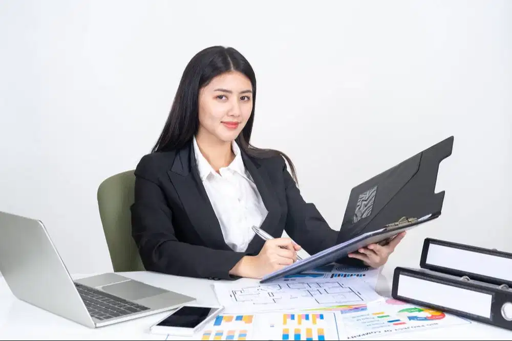 Dibutuhkan Admin Finance Merangkap Admin Online
