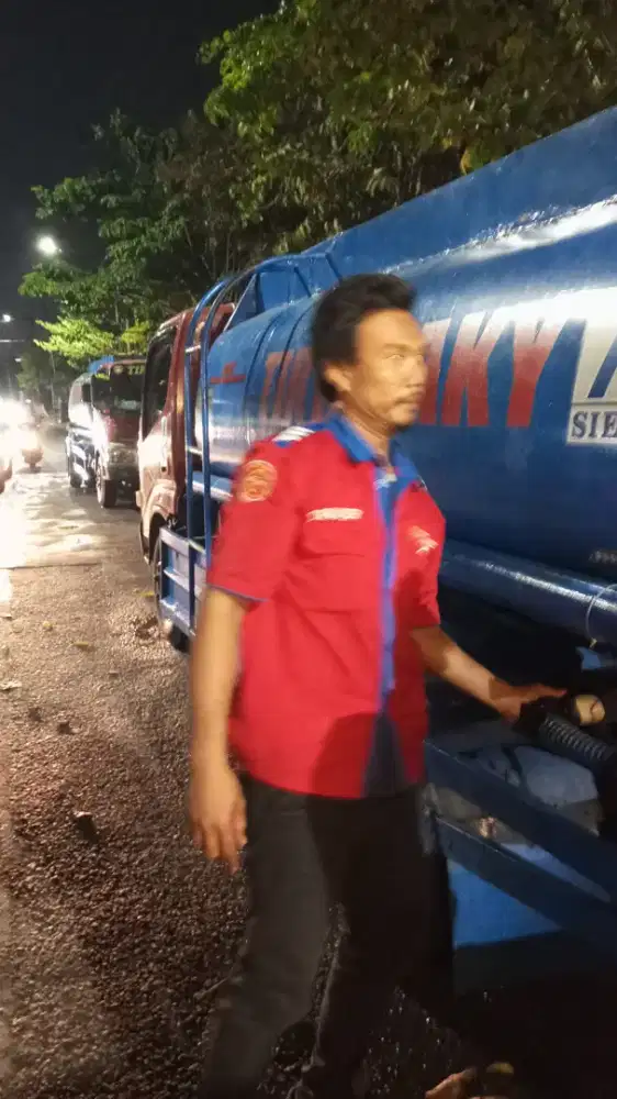 Butu KERNET TRUK