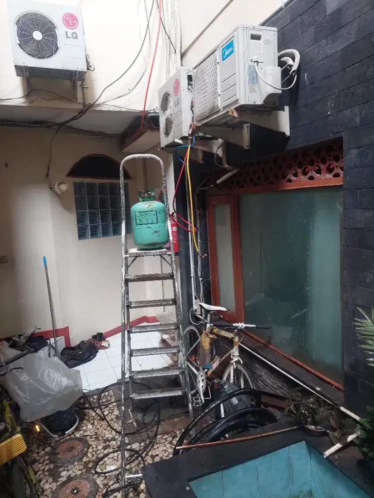 Pasang & service AC, KULKAS, WATER HEATER, FREEZER  DLL