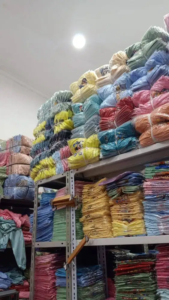 LOWONGAN KERJA – ADMIN / PICKER BERPENGALAMAN