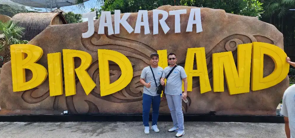 Membutuhkan partner sbg EO Acara presentasi