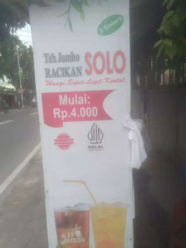 Dibutuhkan segera karyawati jaga es teh solo
