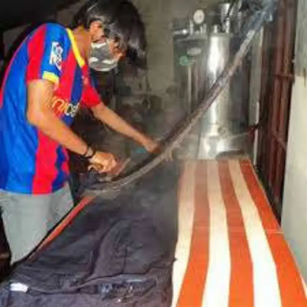 Dibutuhkan pegawai packing dan gosok konveksi