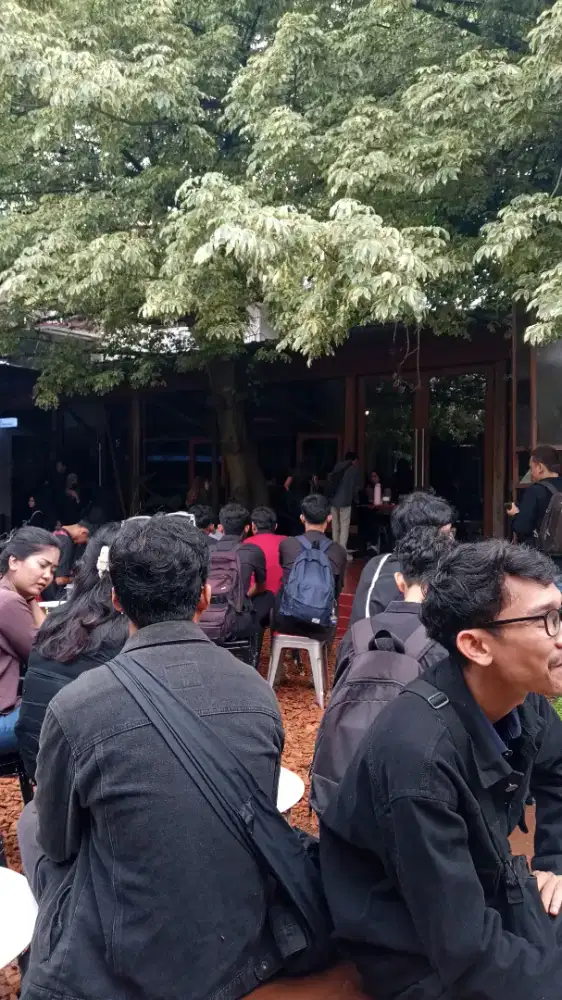 Cari Pekerjaan Sekarang Itu Sulit Yaa
