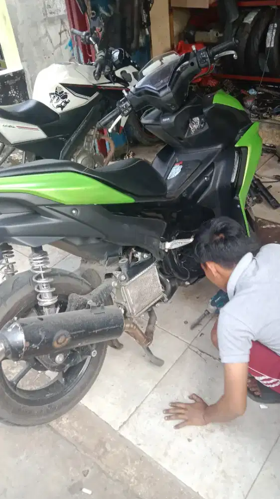 menawarkan jasa saya