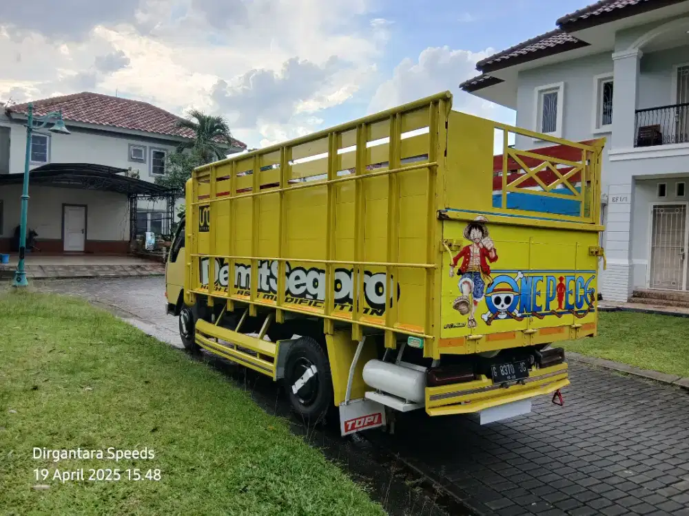Sewa truk pindahan rumah kantor apartement kos2an kontrakan gudang dll