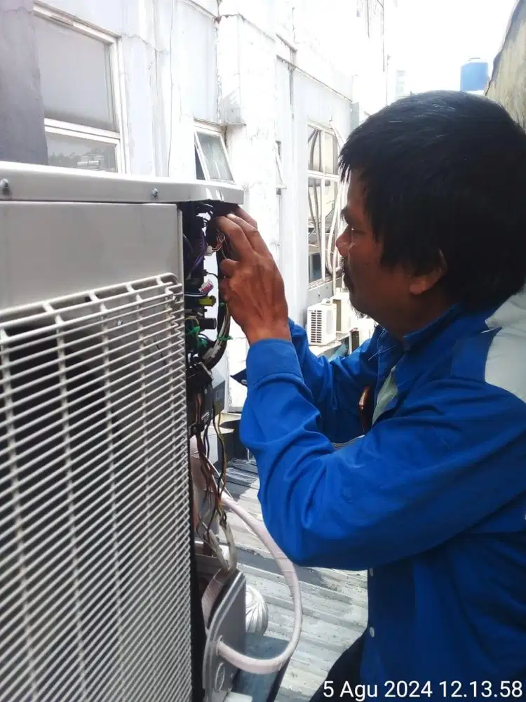 Teknisi AC berpengalaman Tangerang Kota