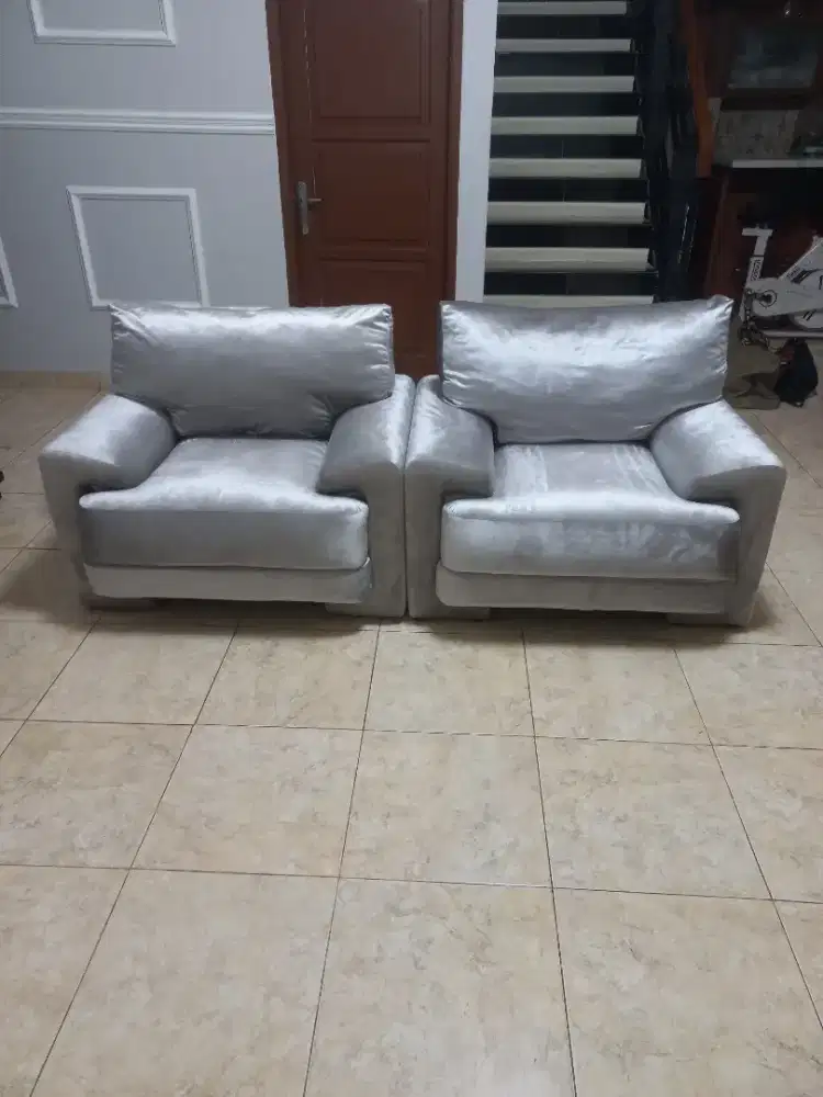 Tukang service sofa panggilan sejabodetabek