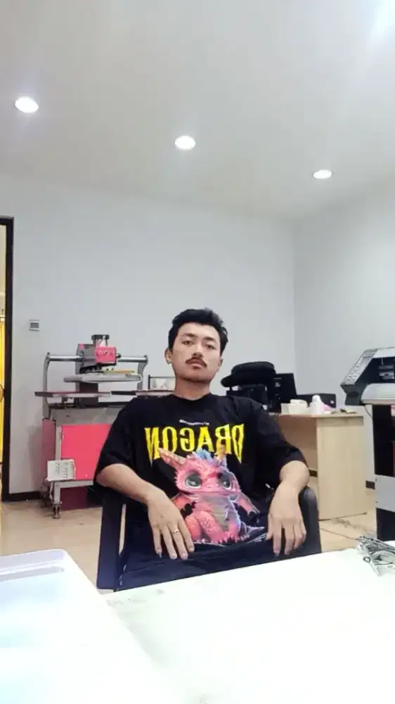 Info lokernya boss saya pengalaman operator sablon dtf dan Packer