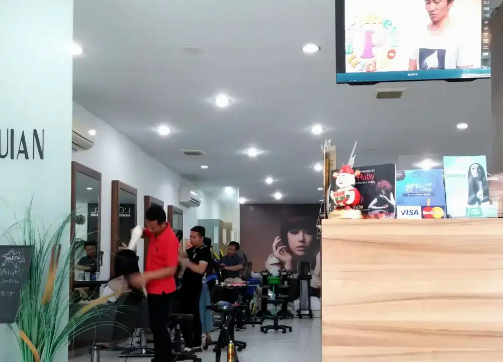 Dicari ART /Asisten Rumah Tangga utk Kerja di Salon
