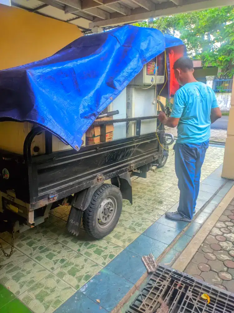Cari barang rongsokan dan rombeng