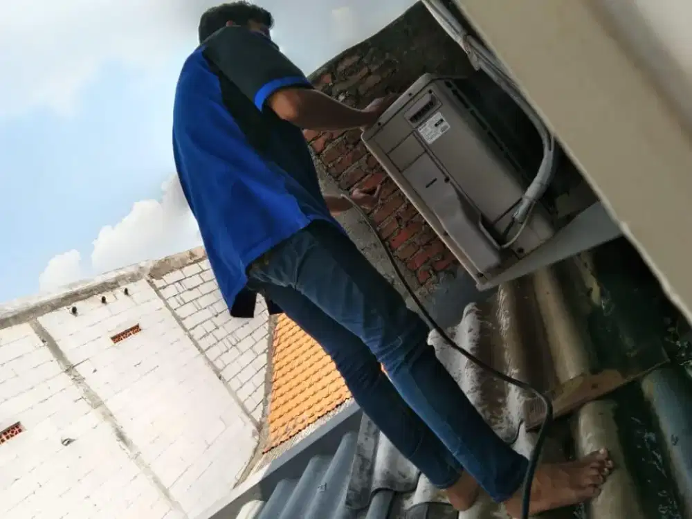 Jasa panggilan perbaikan AC ke rumah
