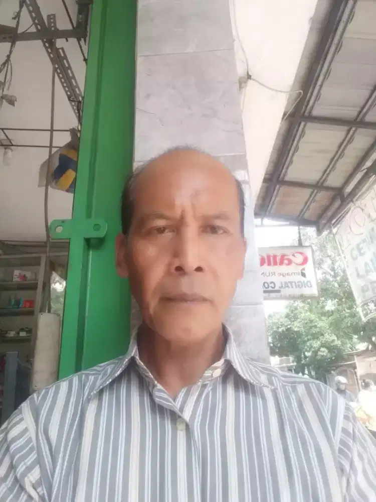 Mencari pekerjaan sebagai DRIVER