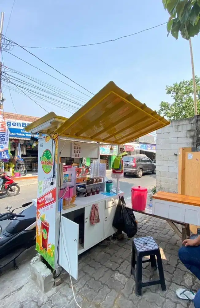 DICARI KARIAWAN CHA SOLO