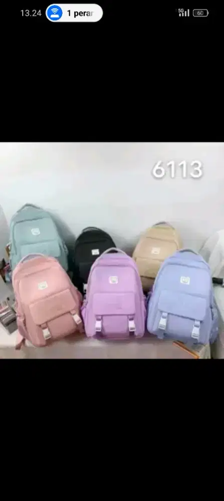 Jaga toko ransel sekolah