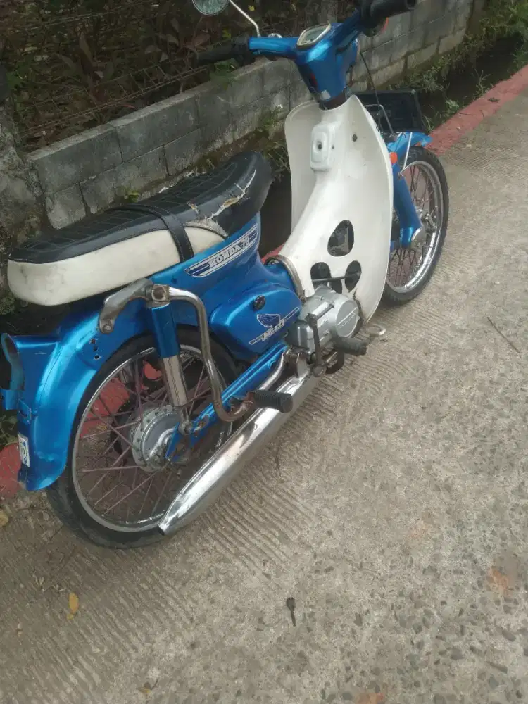 Cari kerja pengalaman dibody riper bagian amplas dan poles