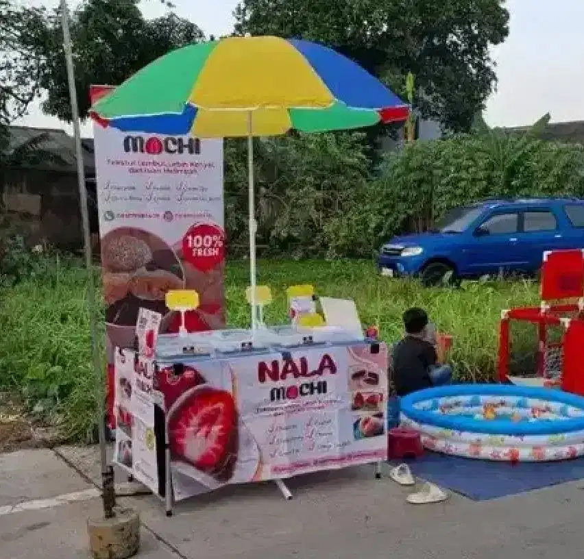 Lowongan Loker Penjaga Stand dan Staff Produksi Nala Mochi
