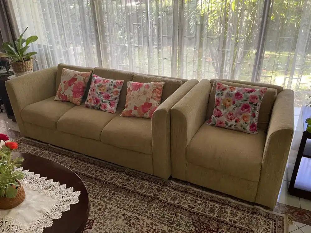 Service servis sofa panggilan