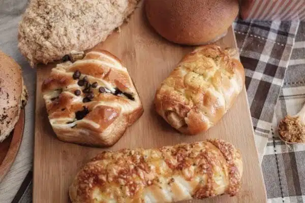 BAKERY & CAFE