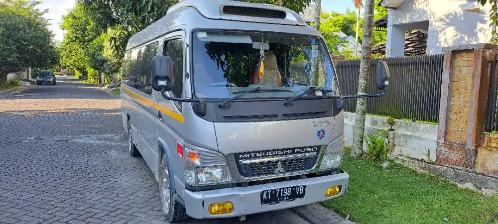 Rental Bus Harian dan Bulanan