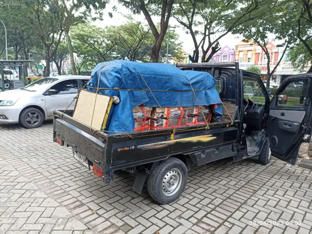 Jasa angkut pindahan barang , jasa sewa pickup bak  (ada sopir )