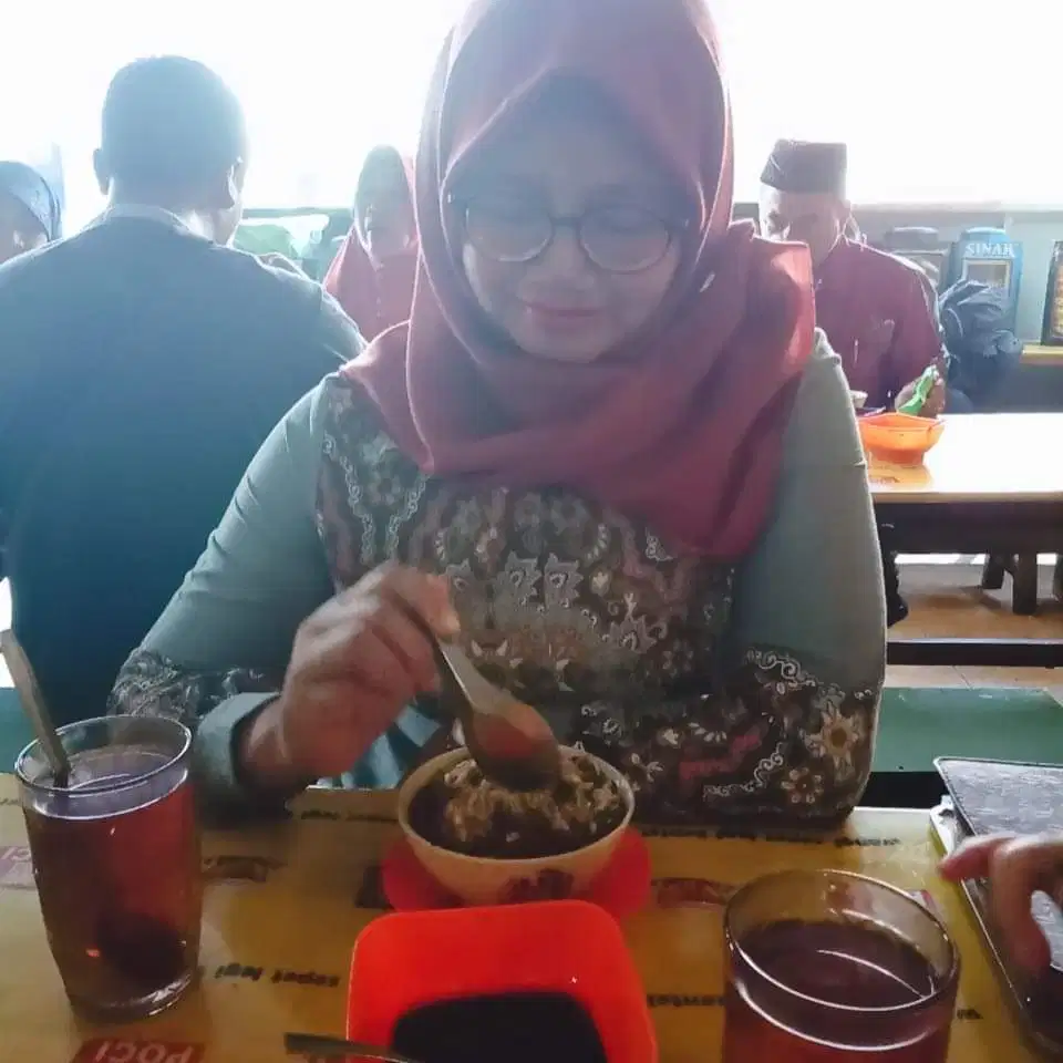 Wulan nuraeni